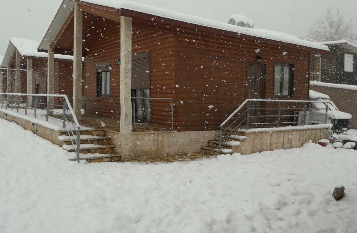 Kedros Chalet Agios Dimitrios  Oda fotoğraf